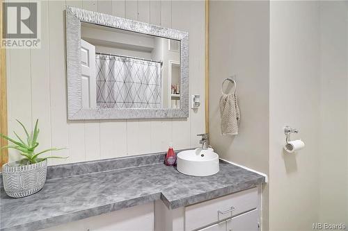 120 Cross Road, Temperance Vale, NB - Indoor Photo Showing Bathroom