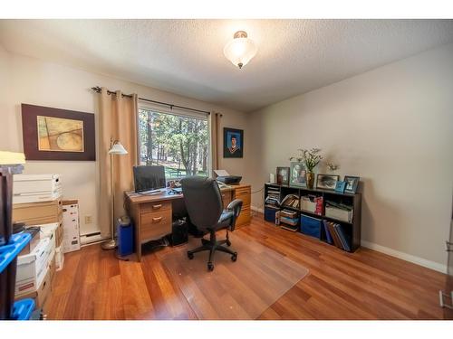 380 Ivy Road, Cranbrook, BC - Indoor Photo Showing Office