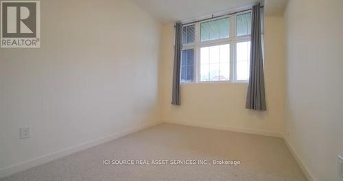 #220 -15 Whitaker Way, Whitchurch-Stouffville, ON - Indoor Photo Showing Other Room