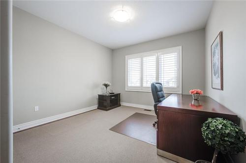 2nd Upper Level Bedroom or convenient home office - 4072 Highland Park Drive, Beamsville, ON - Indoor Photo Showing Office