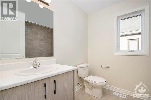 756 Namur Street, Embrun, ON - Indoor Photo Showing Bathroom