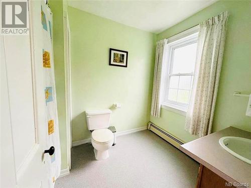 459 Route 845, Kingston, NB - Indoor Photo Showing Bathroom