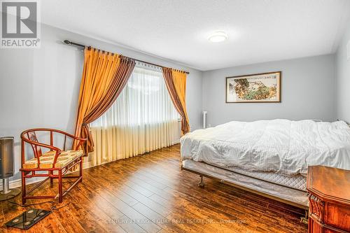816 Millard Street, Whitchurch-Stouffville, ON - Indoor Photo Showing Bedroom