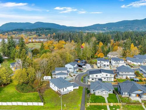 2048 Ernest Lane, Duncan, BC - Outdoor With View
