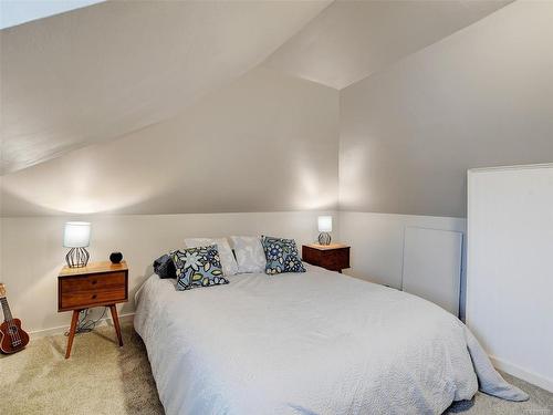 2707 Forbes St, Victoria, BC - Indoor Photo Showing Bedroom