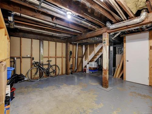 2707 Forbes St, Victoria, BC - Indoor Photo Showing Basement