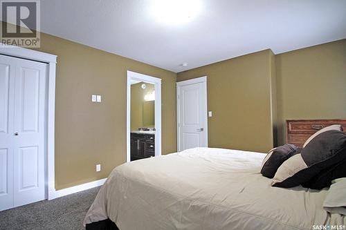 61 Lawrence Avenue, Yorkton, SK - Indoor Photo Showing Other Room