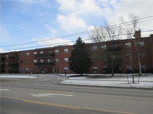 485 Thorold Road|Unit #321, Welland, ON - Outdoor With Balcony