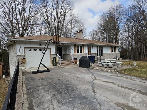 196 Camelon Road, Almonte, ON 