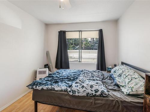 114-30 Cavan St, Nanaimo, BC - Indoor Photo Showing Bedroom