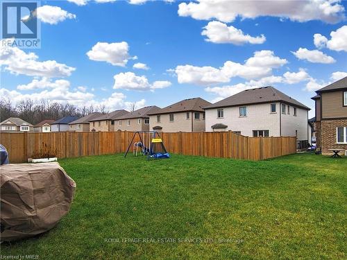 9498 Tallgrass Ave, Niagara Falls, ON - Outdoor With Backyard