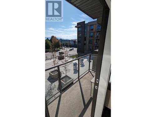 925 Leon Avenue Unit# 428, Kelowna, BC - Outdoor With Balcony