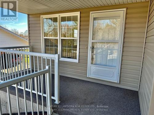 ##7 -494 Metcalf St, Tweed, ON - Outdoor With Deck Patio Veranda With Exterior