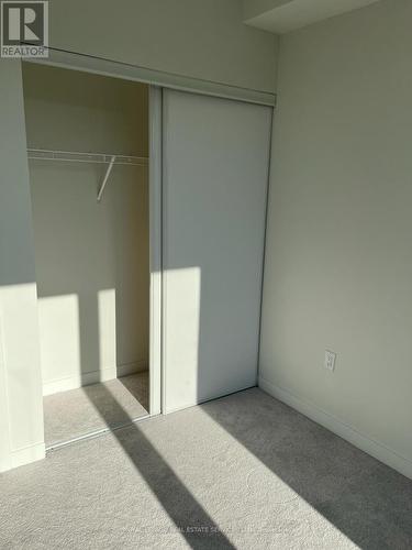 #15 -3405 Ridgeway Dr, Mississauga, ON - Indoor Photo Showing Other Room