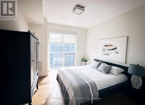 #2011 -300 Front St W, Toronto, ON - Indoor Photo Showing Bedroom