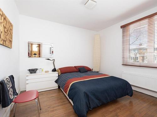 Master bedroom - 4420 Av. De Kent, Montréal (Côte-Des-Neiges/Notre-Dame-De-Grâce), QC - Indoor Photo Showing Bedroom
