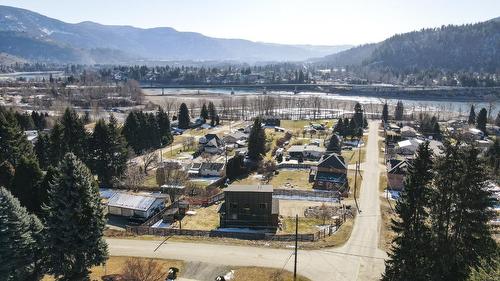2490 Knob Road, Castlegar, BC - Outdoor With View