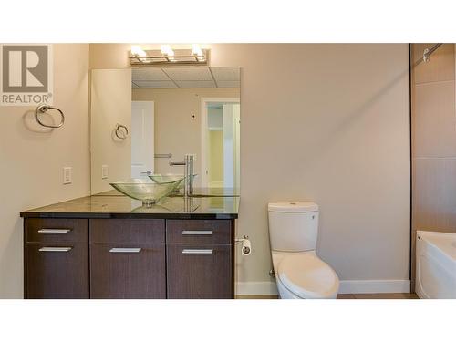 3645 Carrington Road Unit# 611, West Kelowna, BC - Indoor Photo Showing Bathroom