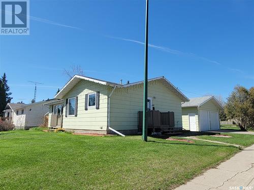 411 Broad Street, Cut Knife, SK - Outdoor With Exterior