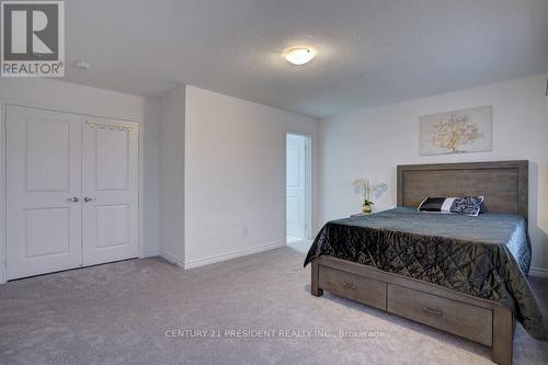 2 Mackenzie Street, Southgate, ON - Indoor Photo Showing Bedroom
