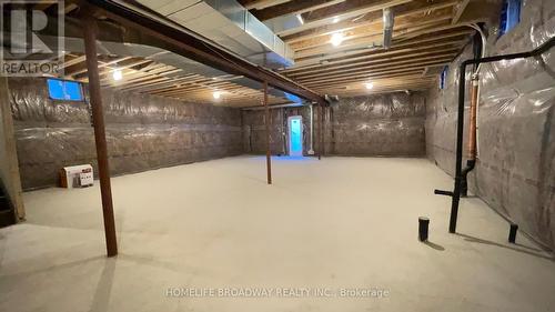 98 Marbrook St, Richmond Hill, ON - Indoor Photo Showing Basement