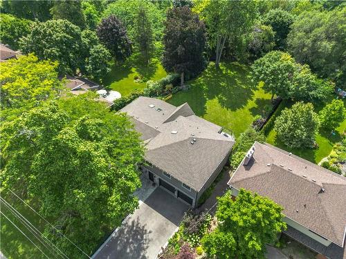 262 Brookview Court, Ancaster, ON - Outdoor