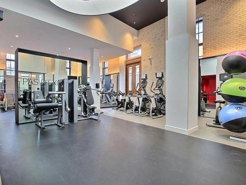Exercise room - 714-1188 Rue St-Antoine O., Montréal (Ville-Marie), QC - Indoor Photo Showing Gym Room