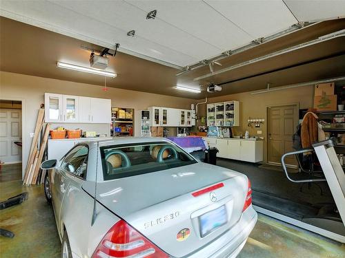 3354 Haida Dr, Colwood, BC - Indoor Photo Showing Garage