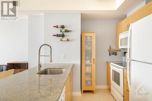 70 Landry Street Unit#503, Ottawa, ON - Indoor Photo Showing Kitchen