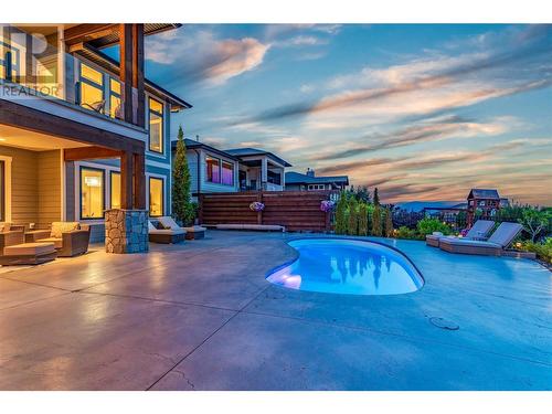 936 Lamont Lane, Kelowna, BC - Outdoor With In Ground Pool With Deck Patio Veranda