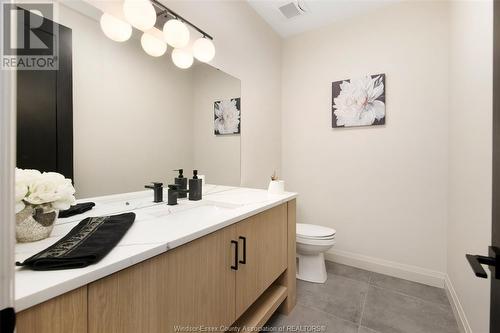 1512 Goodview Avenue, Amherstburg, ON - Indoor Photo Showing Bathroom