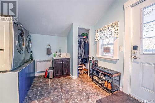 253 Queen Street, Saint Andrews, NB - Indoor Photo Showing Laundry Room