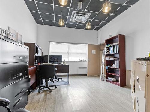 Bureau - 12366  - 12370 Rue Lachapelle, Montréal (Ahuntsic-Cartierville), QC - Indoor Photo Showing Office