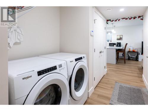 685 Balsam Road, Kelowna, BC - Indoor Photo Showing Laundry Room