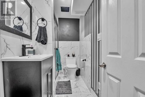 18 Summer Mist Crt, Brampton, ON - Indoor Photo Showing Bathroom