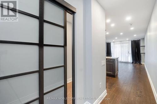 #500 -33 Sheppard Ave E, Toronto, ON - Indoor Photo Showing Other Room