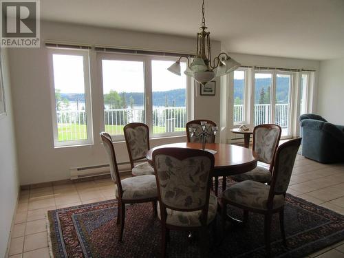 7946 Viewland Road, Bridge Lake, BC - Indoor Photo Showing Dining Room