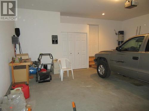 7946 Viewland Road, Bridge Lake, BC - Indoor Photo Showing Garage