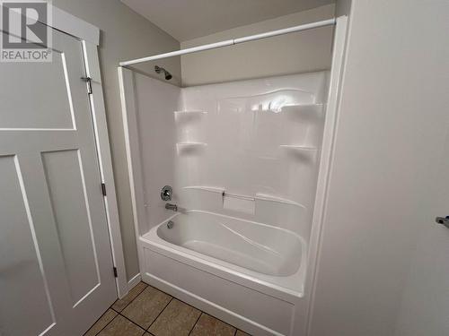 8724 77 Street, Fort St. John, BC - Indoor Photo Showing Bathroom