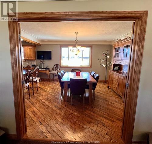 9670 Longwoods Road, Chatham, ON - Indoor Photo Showing Dining Room