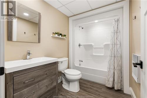89 Coates Mills South Rd, Sainte-Marie-De-Kent, NB - Indoor Photo Showing Bathroom