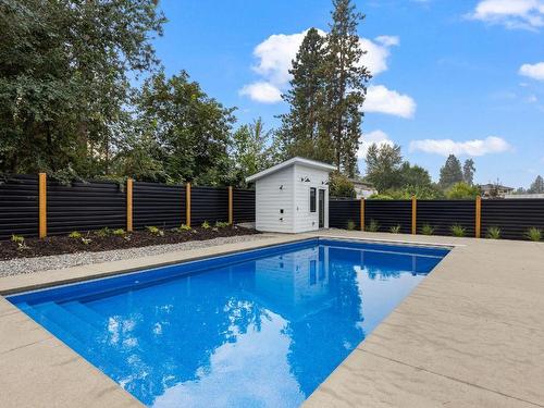 689 Balsam Road, Kelowna, BC - Outdoor With In Ground Pool With Backyard