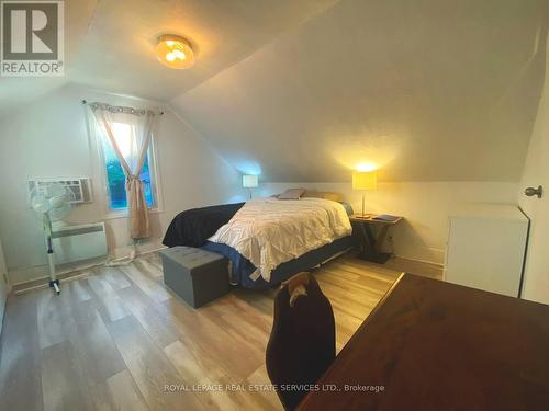 30 Main Street N, Milton, ON - Indoor Photo Showing Bedroom