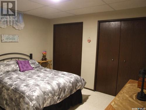 503 2Nd Street W, Leader, SK - Indoor Photo Showing Bedroom