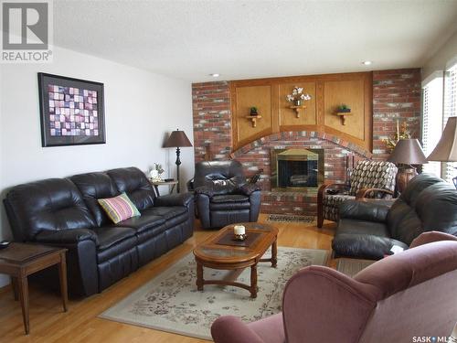 503 2Nd Street W, Leader, SK - Indoor Photo Showing Living Room With Fireplace