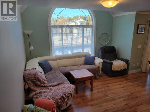 2986 Riverview Drive, Vanderhoof, BC - Indoor Photo Showing Living Room