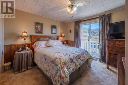 4550 Gulch Road, Naramata, BC - Indoor Photo Showing Bedroom