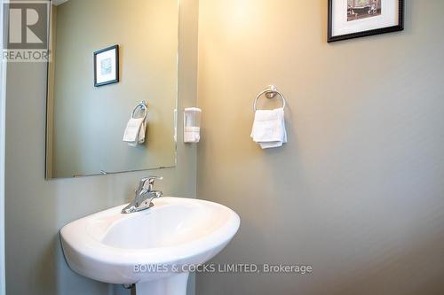 #7 -1579 Anstruther Lake Rd, North Kawartha, ON - Indoor Photo Showing Bathroom