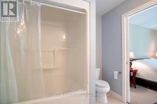#7 -1579 Anstruther Lake Rd, North Kawartha, ON - Indoor Photo Showing Bathroom