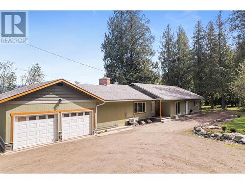 682 Elson Road, Sorrento, BC - Outdoor